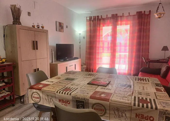 Frente Al Mar Con Terraza Y Vista Al Jardin - Es-373-26 Apartamento