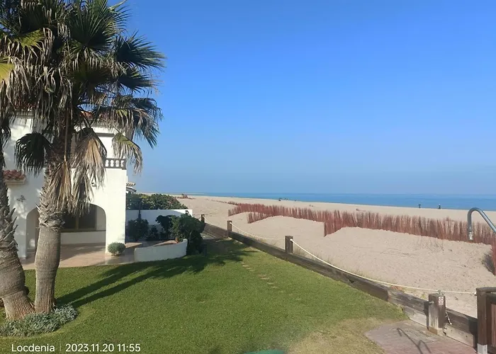 Lejlighed Frente Al Mar Con Terraza Y Vista Al Jardin - Es-373-26