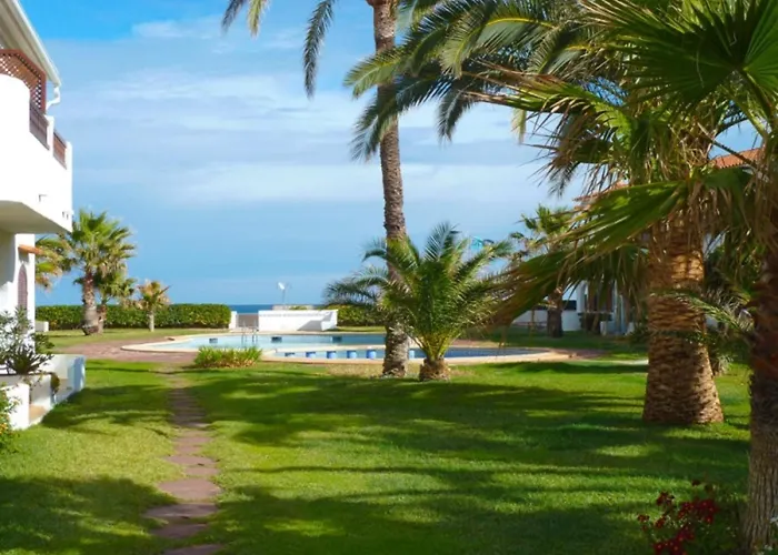 Frente Al Mar Con Terraza Y Vista Al Jardin - Es-373-26