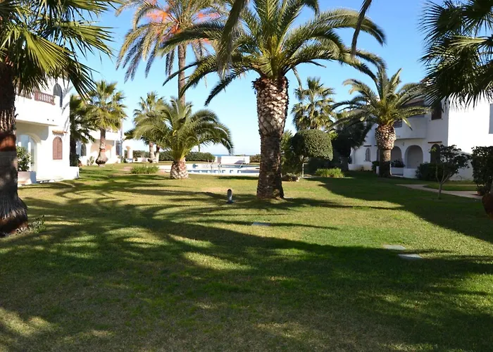 Frente Al Mar Con Terraza Y Vista Al Jardin - Es-373-26 Apartamento *